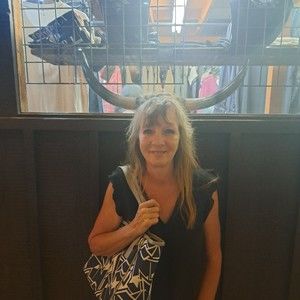 Meet your Posher, Denise